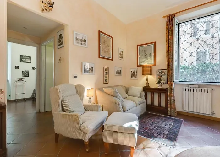 Apartament Charming By The Colosseum *