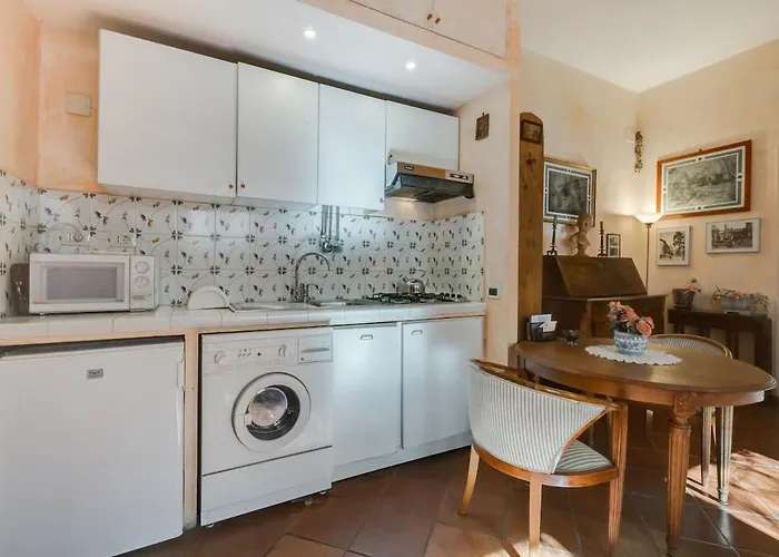 Charming By The Colosseum Apartament Rzym