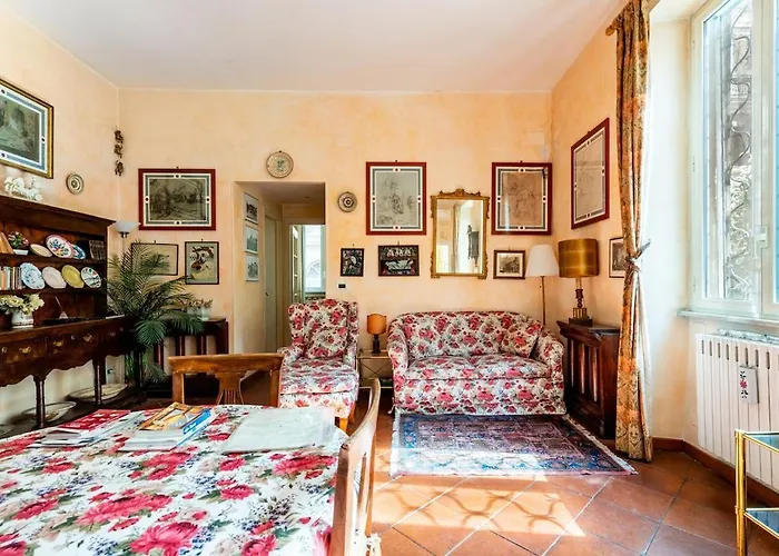 Apartament Charming By The Colosseum