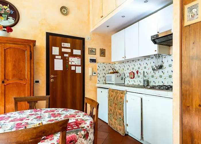 Apartament Charming By The Colosseum *