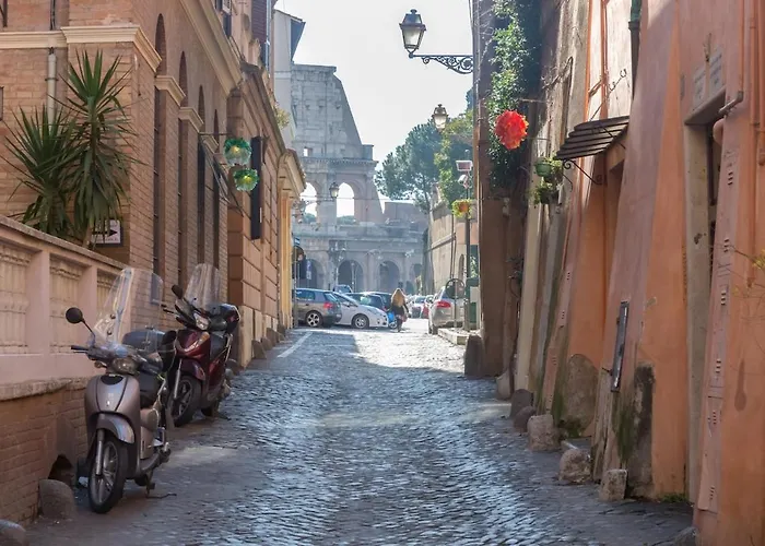 Apartament Charming By The Colosseum Rzym